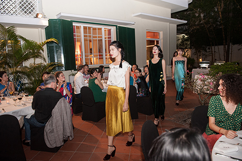 NTK Việt được Đại sứ Pháp mời trình diễn thời trang tại tư dinh - 6