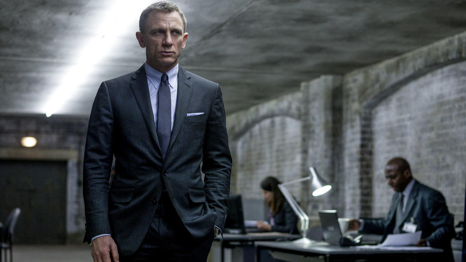 This film image released by Sony Pictures shows Daniel Craig in a scene from the film "Skyfall." Telecast producers of the 85th Academy Awards say the show will feature a celebration of the 50th anniversary of James Bond. Producers Craig Zadan and Neil Meron announced Friday that the show will pay tribute to the 50th anniversary of the James Bond film franchise, which they describe as the longest-running motion picture franchise in history and a beloved global phenomenon. The Oscars will be presented Feb. 24 at the Dolby Theatre in Los Angeles. (AP Photo/Sony Pictures, Francois Duhamel)