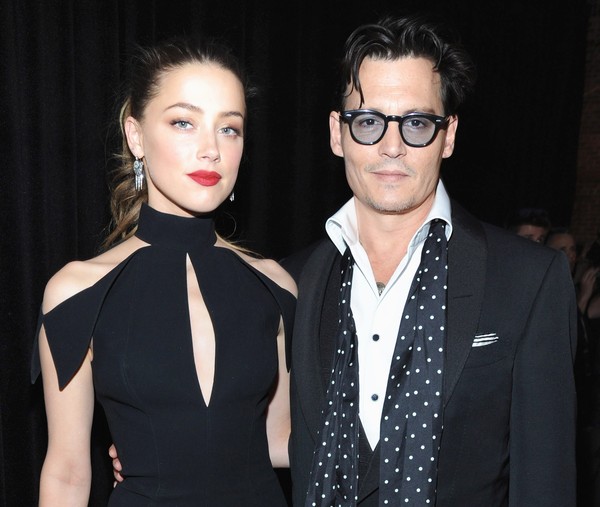 Hiện giờ, nữ diễn viên đã kết hôn với Johnny Depp. Có lẽ cả nam lẫn nữ cũng phải ganh tị với Johnny Depp vì có cô vợ đẹp như tiên
