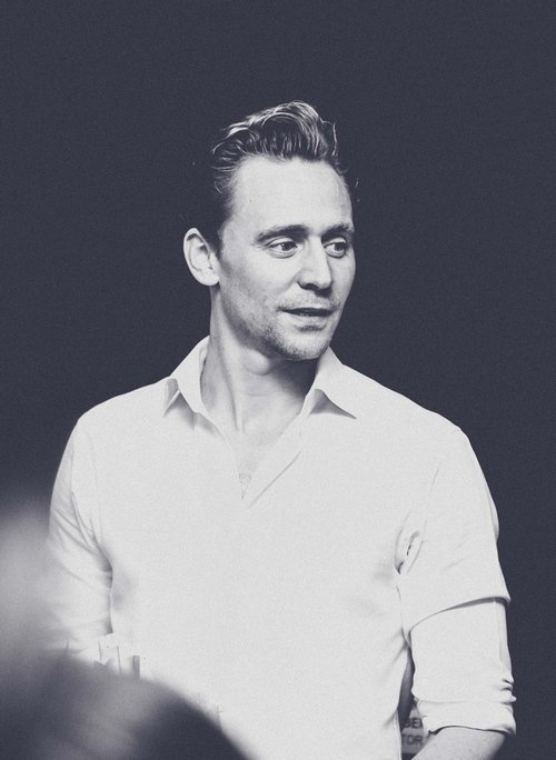 "loki" tom hiddleston: "khong con hoi tiec voi viet nam" hinh anh 1
