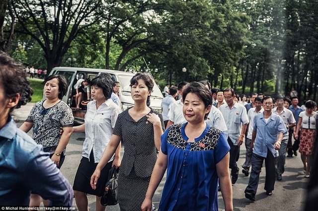 Trừng phạt chỉ khiến người nghèo Triều Tiên "lãnh đủ" - 1