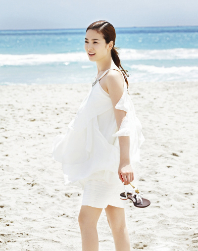 Biệt tài "ăn gian chiều cao" của chân ngắn Song Hye Kyo - 7