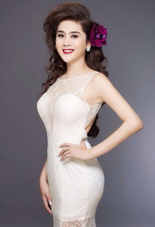  Lâm Chi Khanh vẫn còn ước mơ thi hoa hậu chuyển giới dù đã bước sang tuổi 38. 