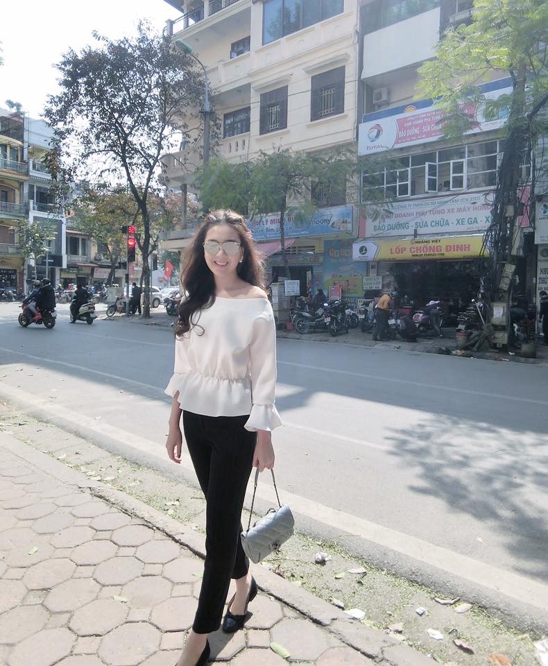 5 nữ MC xinh đẹp bậc nhất Việt Nam gợi ý chọn đồ đón hè - 1