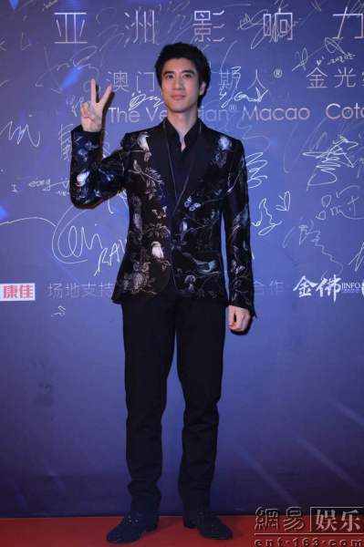 Dàn sao khoe sắc tại lễ trao giải China Music Awards 2016 - Ảnh 16.