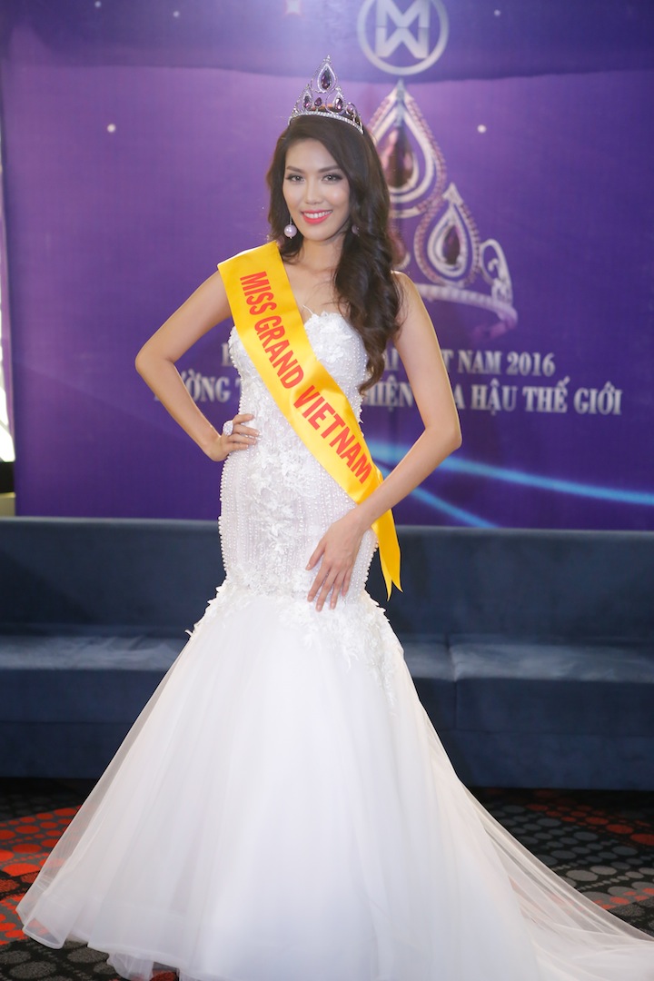 Lan Khuê được mời tham gia cuộc thi Hoa hậu Hòa bình Quốc tế 7