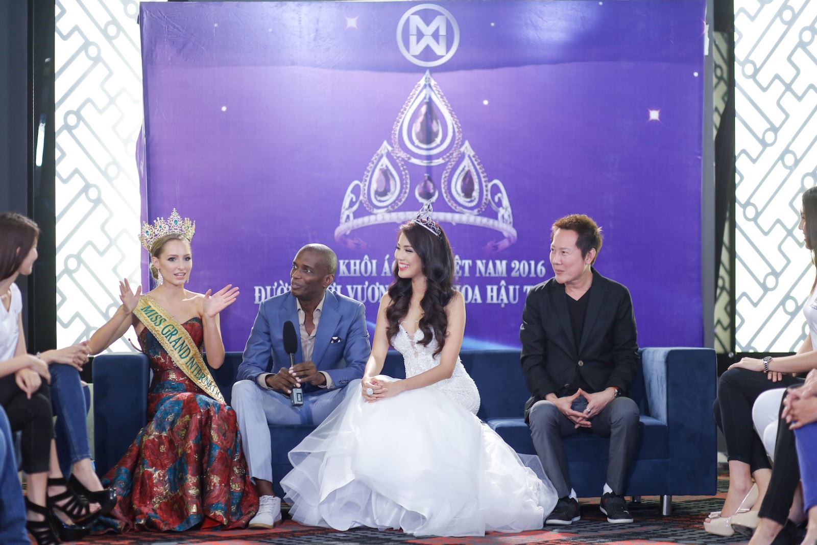 Lan Khuê được mời tham gia cuộc thi Hoa hậu Hòa bình Quốc tế 3