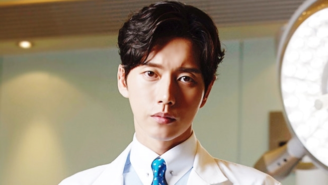 doctor-stranger