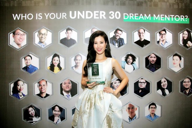 Chia sẻ khi có mặt trong Top "30 under 30", Đông Nhi cho biết: "30 Under 30 của Forbes Việt Nam là một danh sách có ý nghĩa rất lớn, nó ghi nhận những nỗ lực, đóng góp tích cực của người trẻ ở mọi lĩnh vực khác nhau dành cho xã hội. 