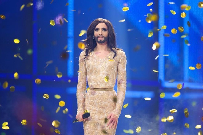 Ca sĩ Conchita Wurst gây nhiều tranh cãi khi giành chiến thắng tại Eurovision 2014.