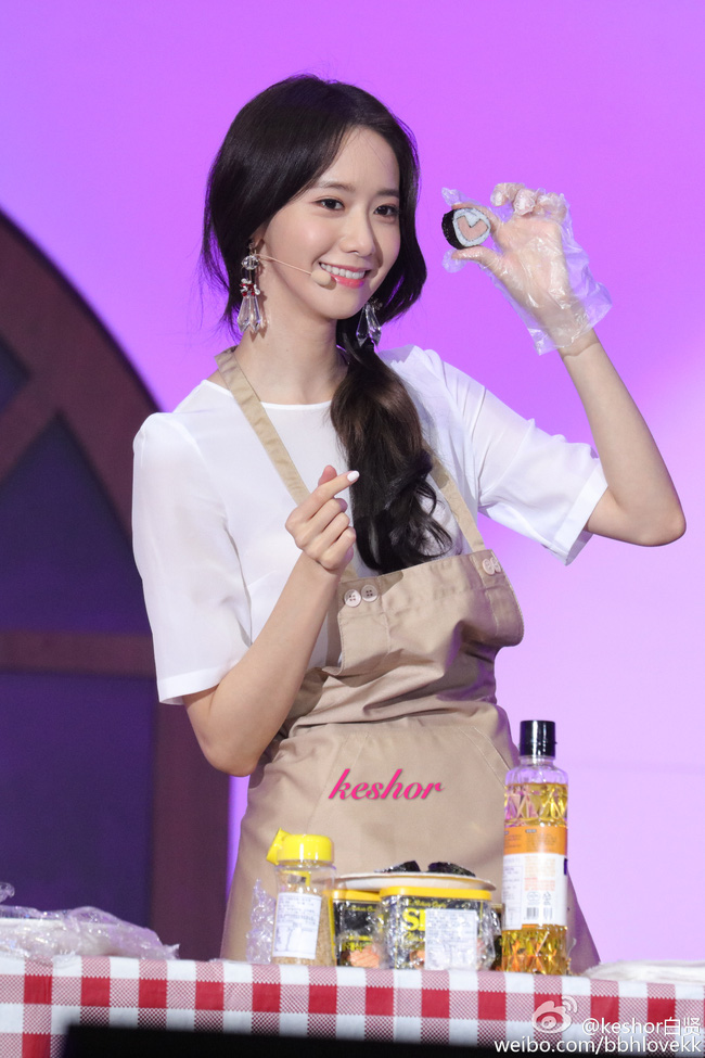 Fan khóc thét khi nghe Yoona (SNSD) hát tiếng Trung - Ảnh 6.