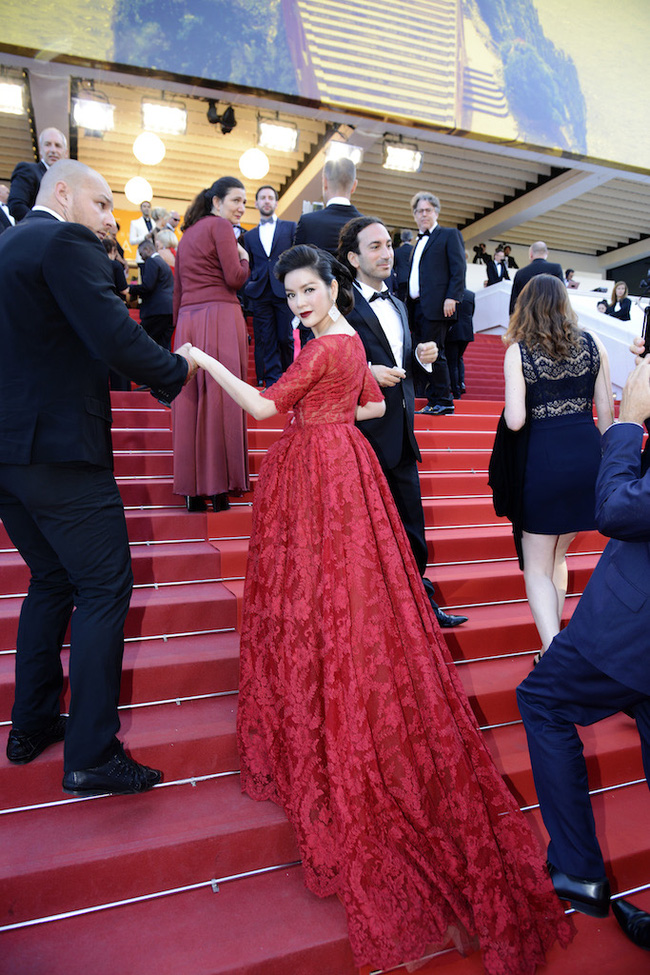 Lý Nhã Kỳ: Về ồn ào ở Cannes, tôi nghĩ Angela Phương Trinh không có lỗi - Ảnh 2.