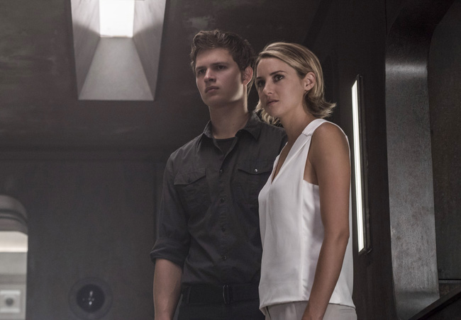 The Divergent Series: Ascendent sẽ được chiếu trên... truyền hình thay vì ra rạp - Ảnh 1.