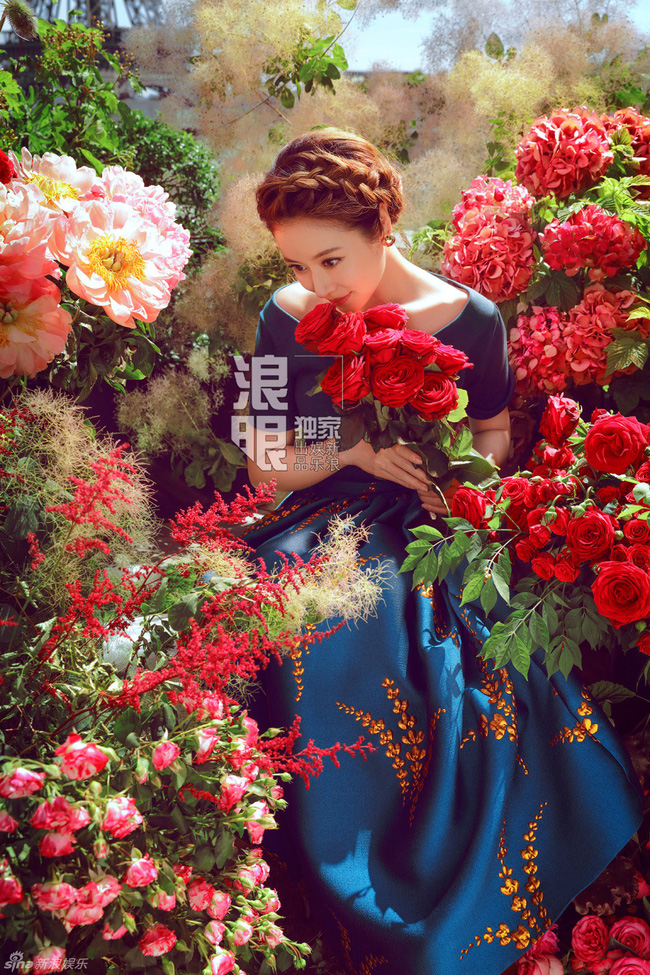 Lâm Tâm Như đẹp rạng rỡ giữa vườn hoa, sẽ tổ chức thêm 1 đám cưới thân mật ở Đài Bắc - Ảnh 2.