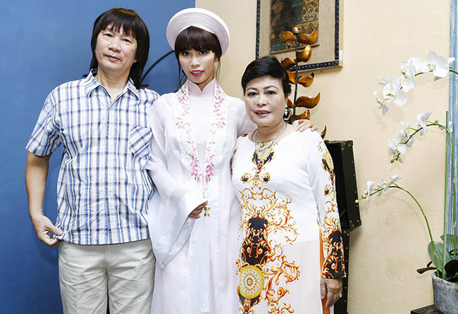 Hà Anh tổ chức lễ hỏi đậm chất Việt cùng chồng Tây tại villa Hà Nội - Ảnh 5.
