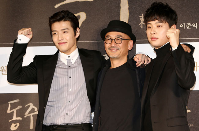 Điểm mặt dàn sao khủng quy tụ tại dự án triệu đô của đài tvN - Entourage - Ảnh 3.