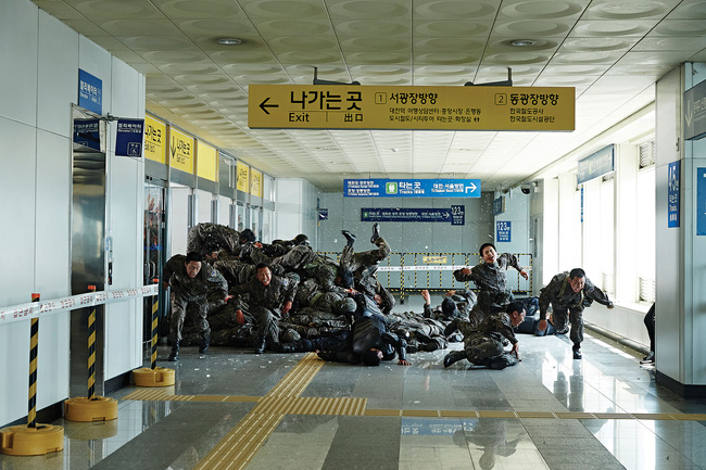 Trước “Train to Busan”, đạo diễn họ Yeon chỉ toàn làm phim hoạt hình! - Ảnh 7.