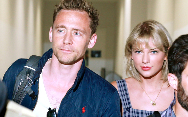 Taylor Swift đang sáng tác tung xòe về chàng thơ Tom Hiddleston - Ảnh 1.