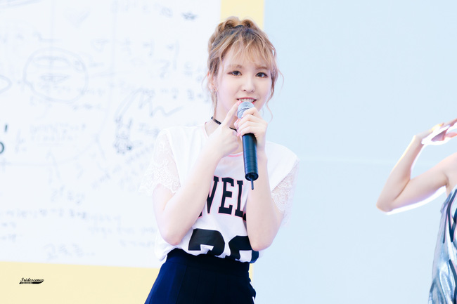 Wendy (Red Velvet) xinh đẹp và thon thả bất ngờ khiến fan phát cuồng - Ảnh 3.