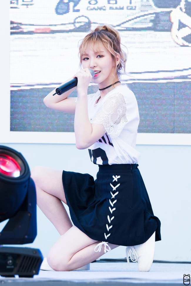 Wendy (Red Velvet) xinh đẹp và thon thả bất ngờ khiến fan phát cuồng - Ảnh 4.