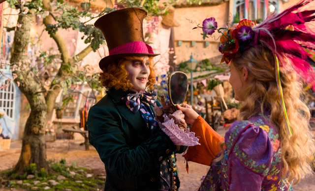 Alice Through The Looking Glass - Trốn chạy thực tại và bước vào cõi mơ - Ảnh 1.