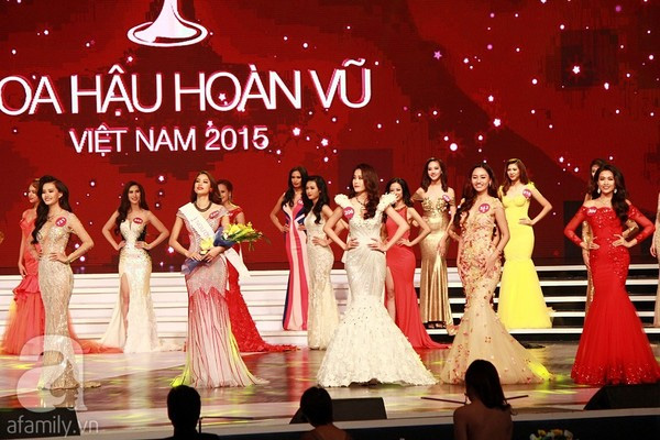 
Phạm Hương, Hoa hậu Hoàn vũ 2015 cũng đem vinh quang về cho đất Cảng.
