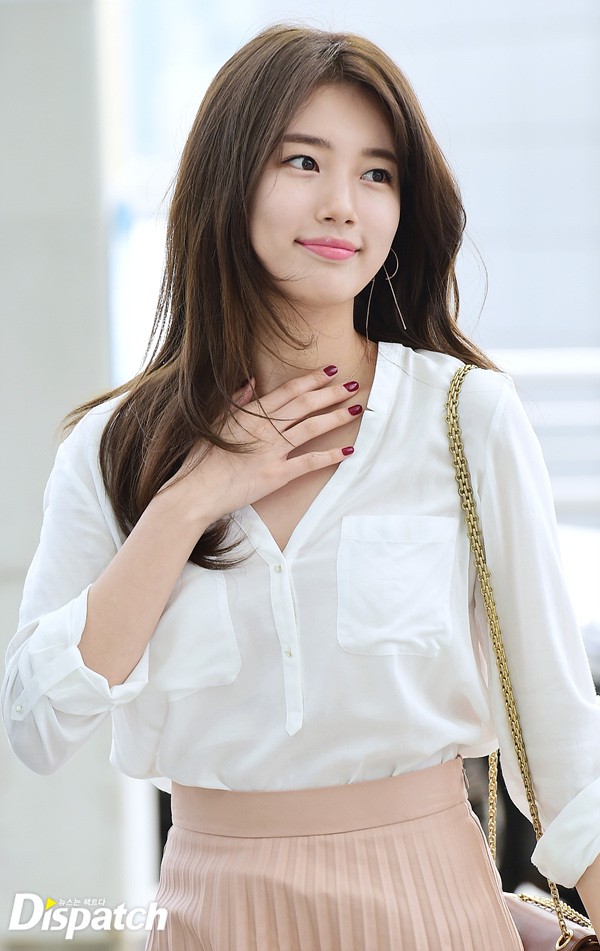 Màn đụng độ hiếm hoi của nữ thần sắc đẹp 2 thế hệ Suzy - Jeon Ji Hyun tại sân bay - Ảnh 6.