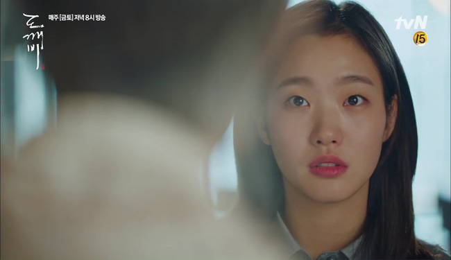 “Goblin”: Xuất hiện thây ma đội mồ sống dậy, đe dọa cô dâu của Gong Yoo - Ảnh 3.