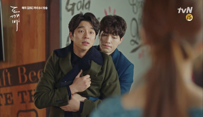 “Goblin”: Xuất hiện thây ma đội mồ sống dậy, đe dọa cô dâu của Gong Yoo - Ảnh 27.