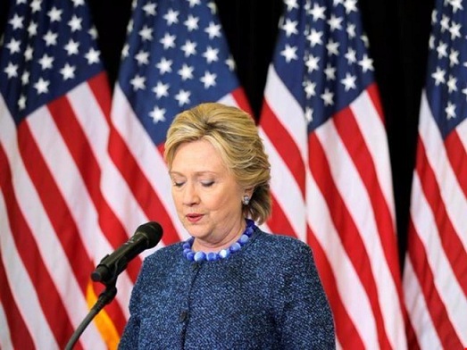 Điều tra FBI lật lại vụ email bà Clinton sát bầu cử - 1