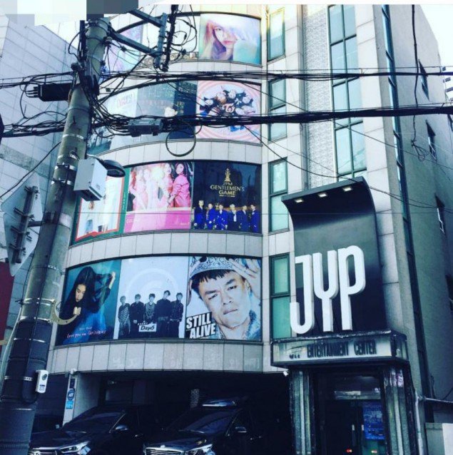 Bị JYP gỡ poster giống Wonder Girls, miss A cũng sắp sửa chấm dứt? - Ảnh 1.