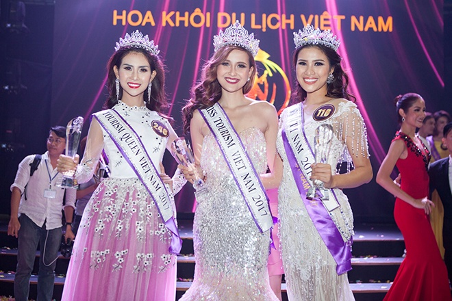 nguyen thi thanh chinh thuc bi thu hoi danh hieu a khoi