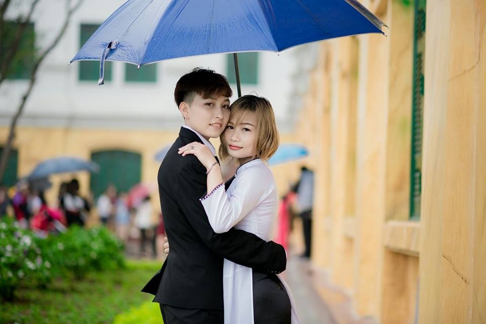 chuyen tinh doi nhieu tien moi cuoi cua cap dong tinh nu