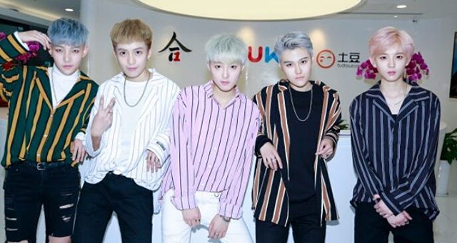 Boyband Cpop mới thành lập gây sốt bởi 5 thành viên thực chất đều là... con gái - Ảnh 10.