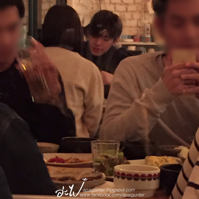 Fan quốc tế bắt gặp Kim Woo Bin và Shin Min Ah hẹn hò giản dị trong nhà hàng - Ảnh 1.