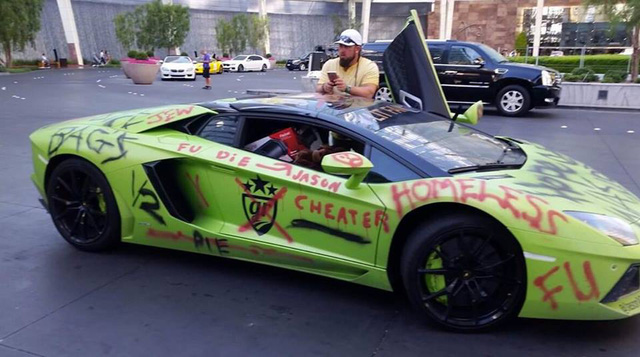 Nhiều cư dân mạng bị lừa trước hình ảnh siêu xe Lamborghini Aventador phá hoại - Ảnh 3.