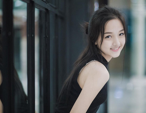 Hot girl Thái Lan khiến cư dân mạng tan chảy vì nụ cười ngọt lịm như đường - 13