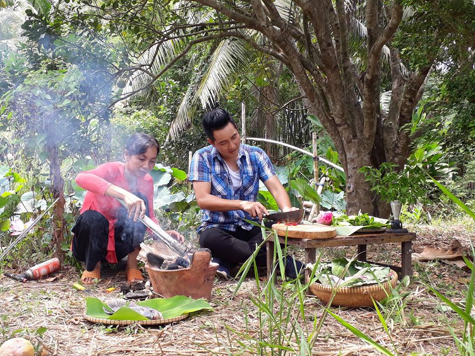 Nguyễn Phi Hùng thăm thú miền tây (9)