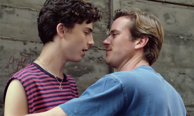 Timothee Chalamet vÃ  Armie Hammer trong má»t cáº£nh tÃ¬nh tá»© cá»§a Call Me By Your Name