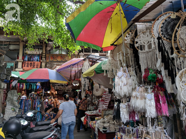 Đến Bali để trải nghiệm cảm giác đi chợ ở hòn đảo thiên đường - Ảnh 2.