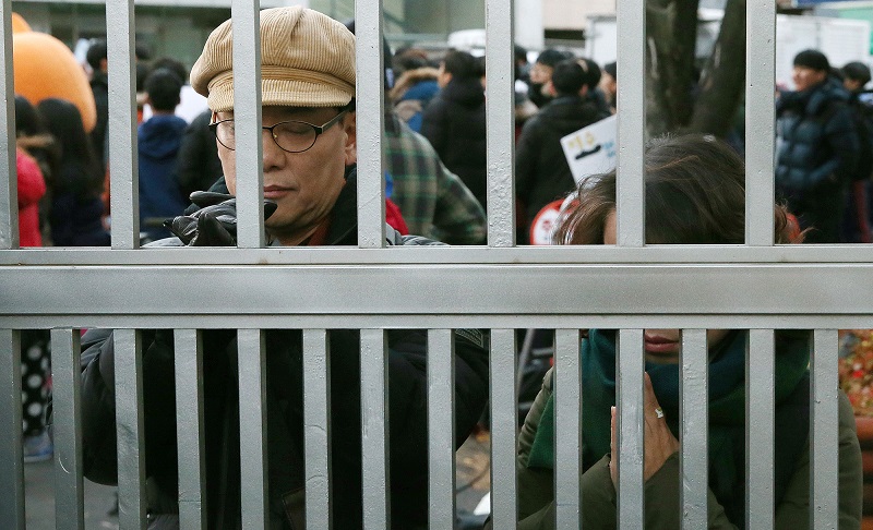 Học sinh Hàn Quốc trước ngày căng thẳng nhất trong 'năm địa ngục' - 5