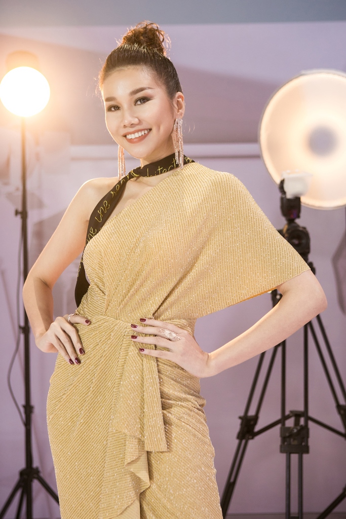 Thanh Hằng (7)