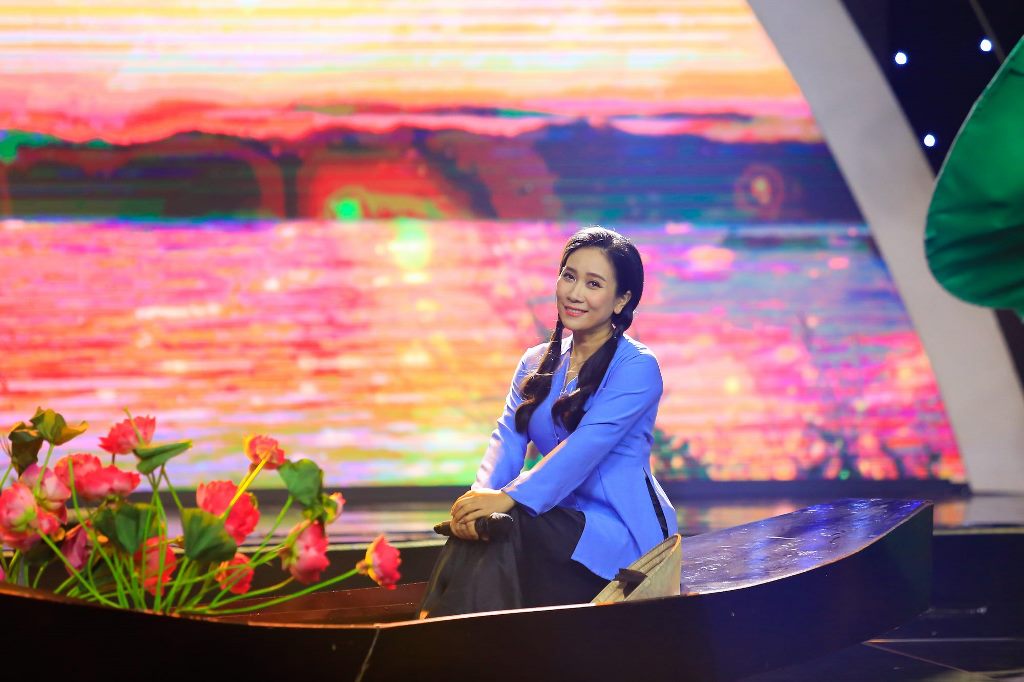 VAN KHANH - ANH O DAU SONG EM CUOI SONG (1)