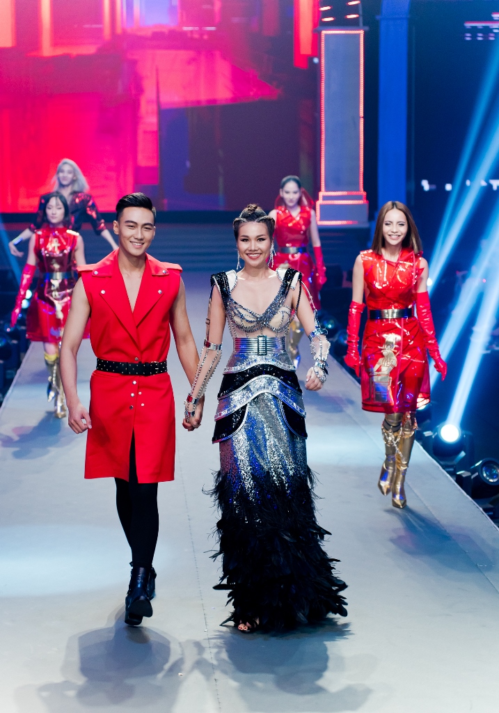 Phần xuất hiện của team Thanh Hằng trong đêm chung kết The Face Vietnam 2018 (18)