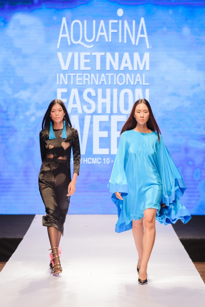 Thiết kế nhá hàng của Hà Linh Thư tại họp báo AVIFW SS2019