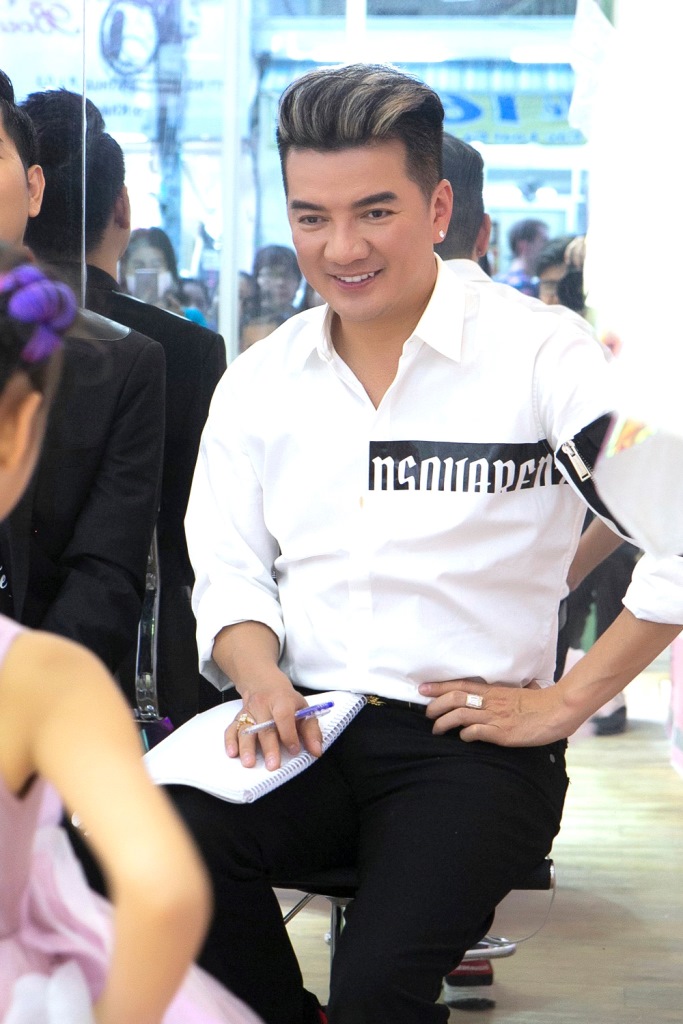 Đàm Vĩnh Hưng tại buổi casting model cho Ivan Trần (5)