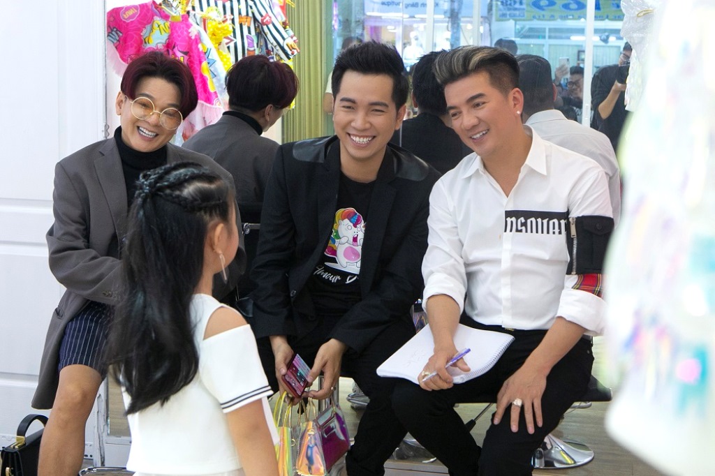 Đàm Vĩnh Hưng tại buổi casting model cho Ivan Trần (6)