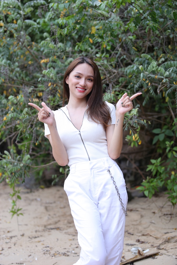 Hoa hậu Hương Giang trở lại với Cuộc Đua Kỳ Thú trong vai trò người Giám Sát