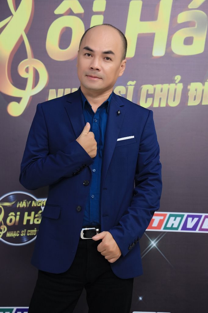 Giam khao Minh Duc (1)