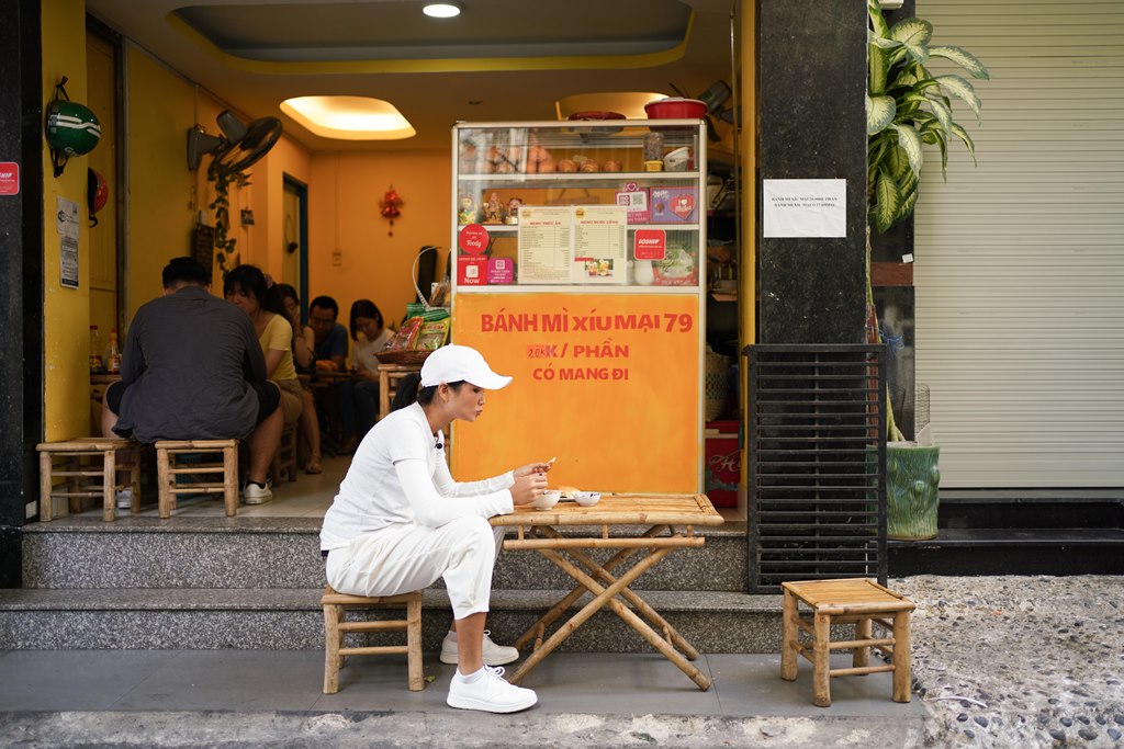 Hoa hau HHen Nie_Banh Mi (39)